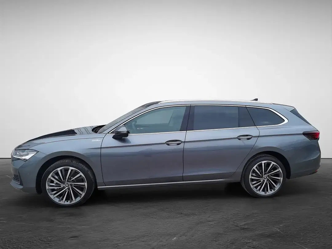 Skoda Superb - Thumbnail 3