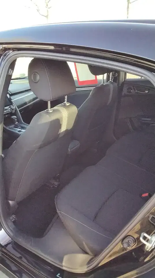 Honda Civic - Thumbnail 8