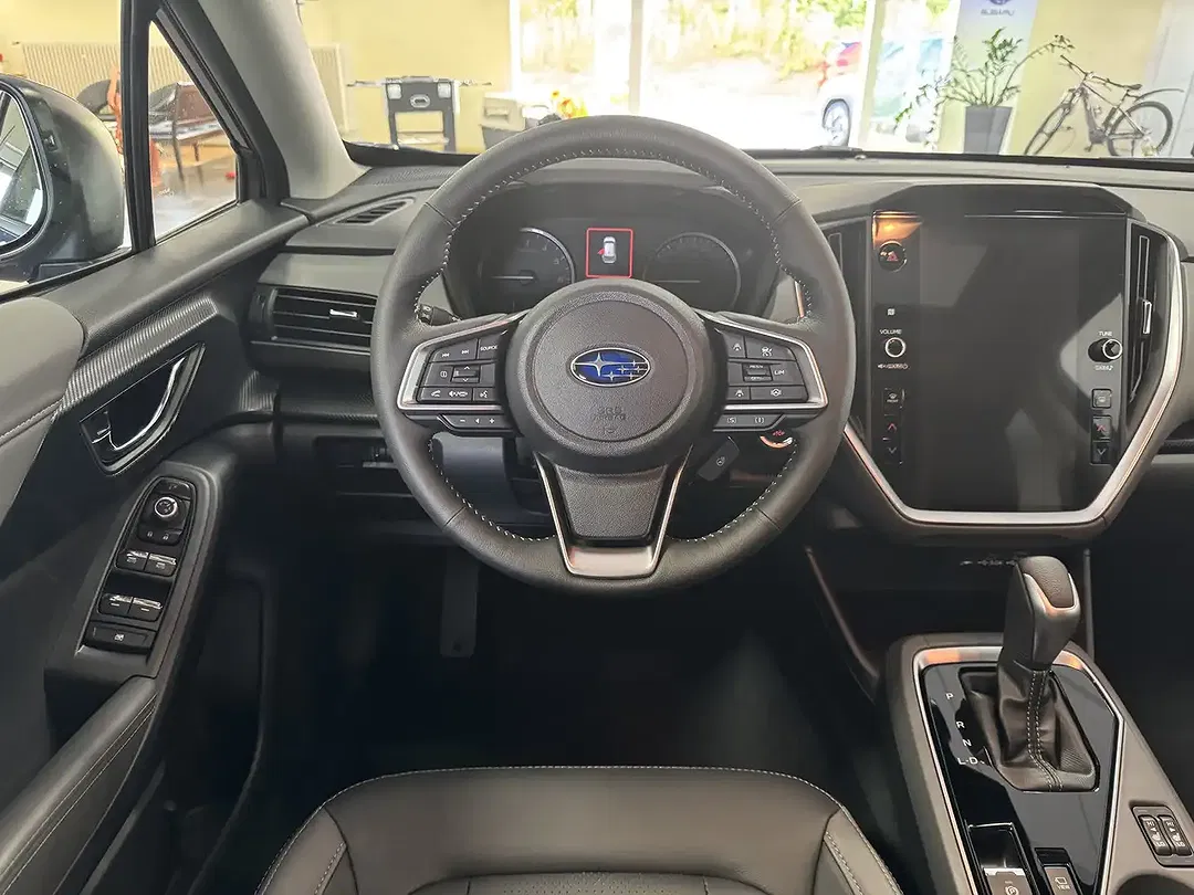 Subaru Crosstrek - Thumbnail 12