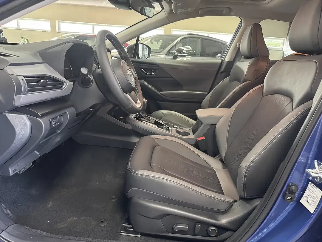 Subaru Crosstrek - Thumbnail 9