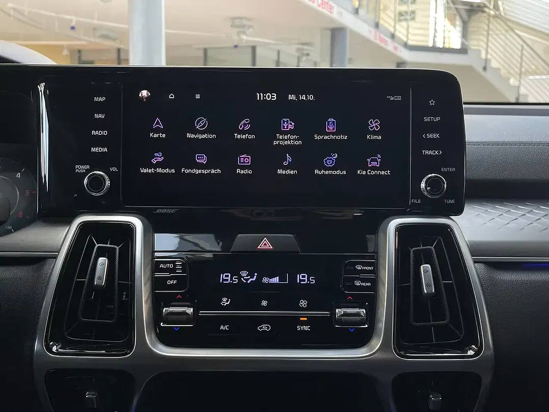 Kia Sorento - Thumbnail 15