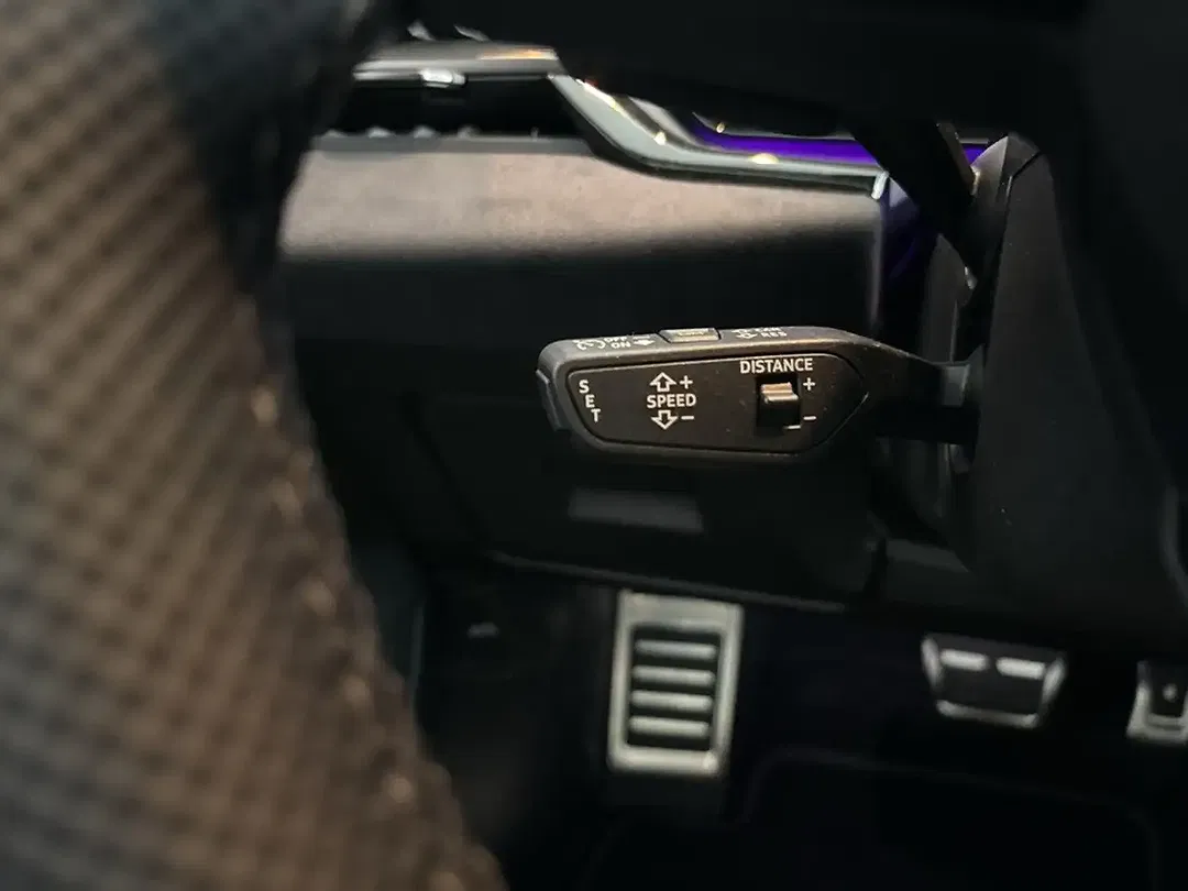 Audi A6 - Thumbnail 11