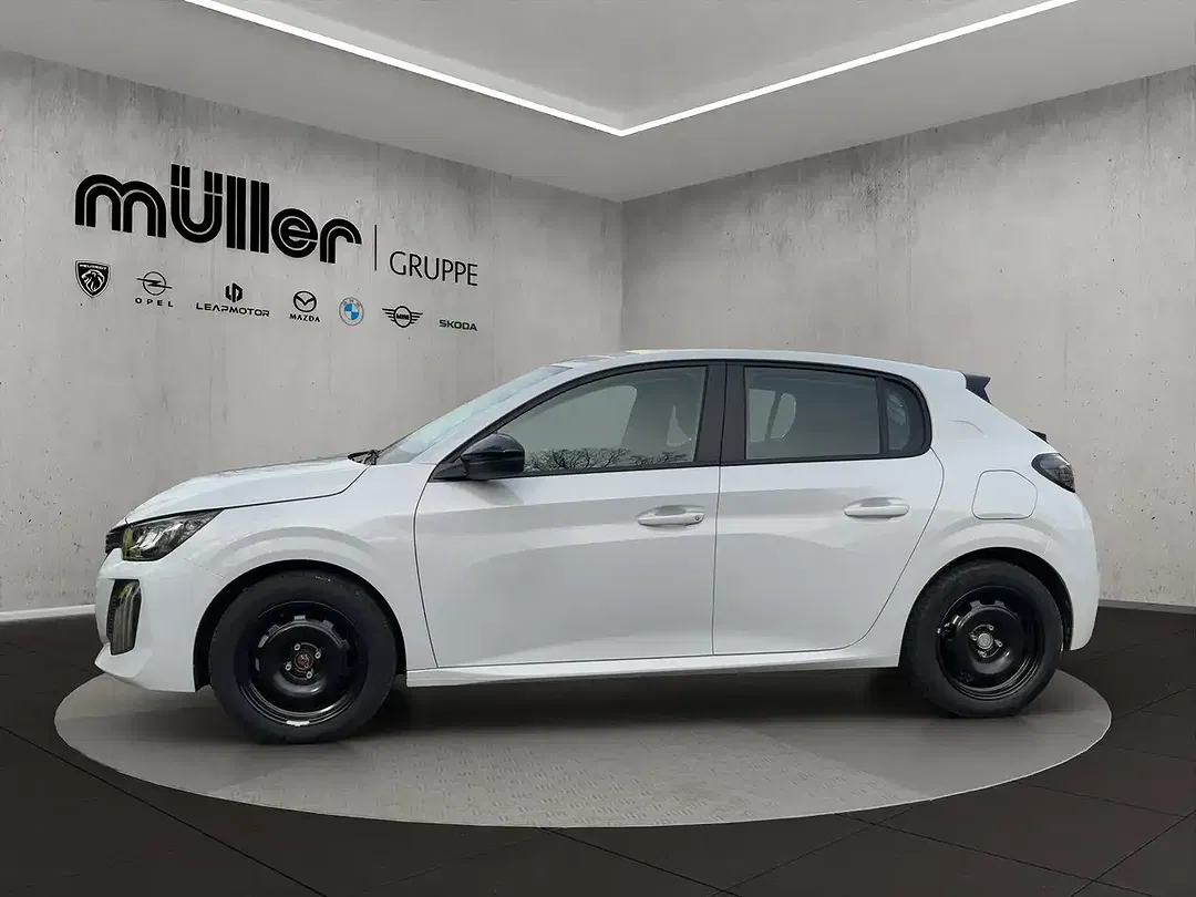 Peugeot 208 - Thumbnail 4