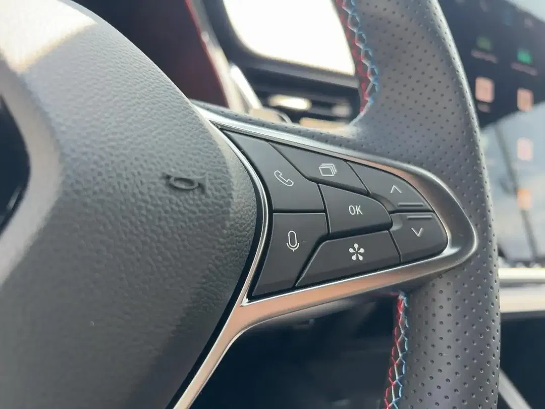 Renault Captur - Thumbnail 15