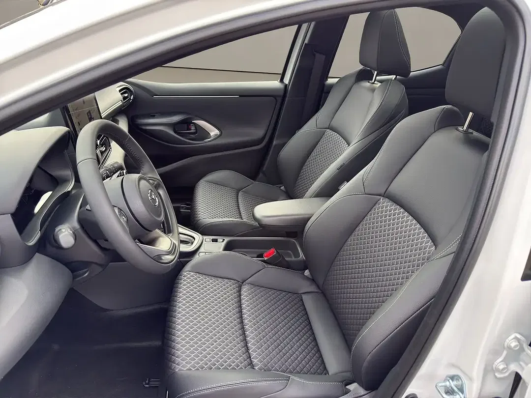 Mazda 2 - Thumbnail 9