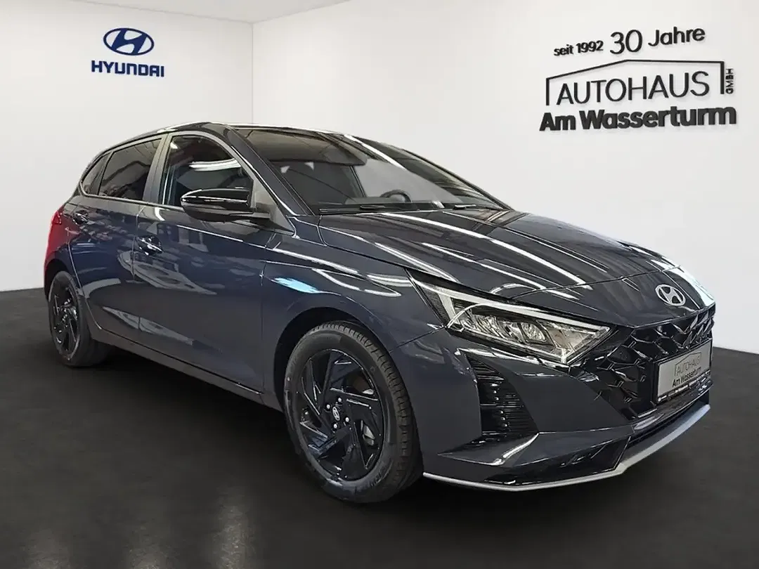 Hyundai i20 - Thumbnail 2