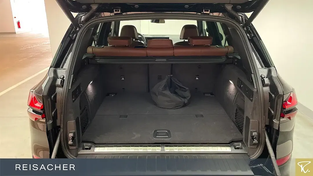 BMW X5 - Thumbnail 10