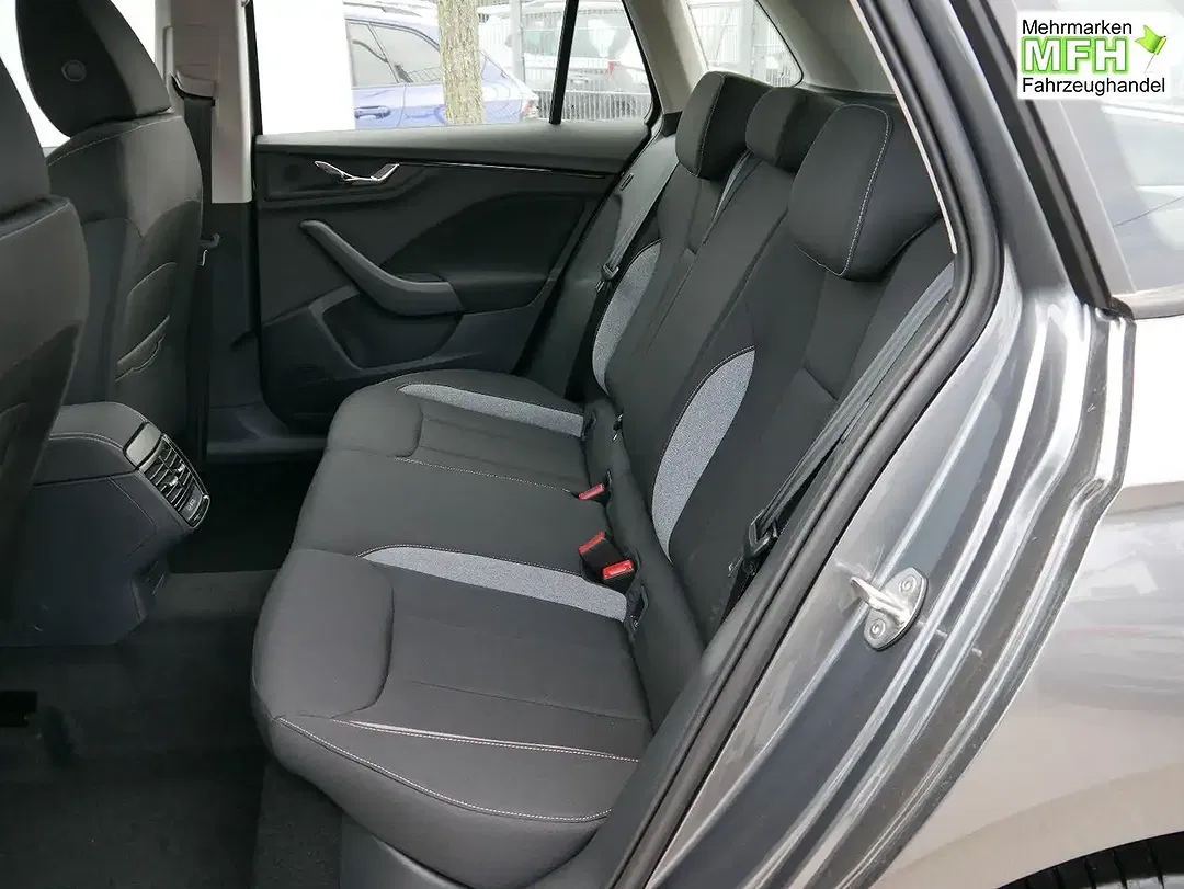 Skoda Kamiq - Thumbnail 6