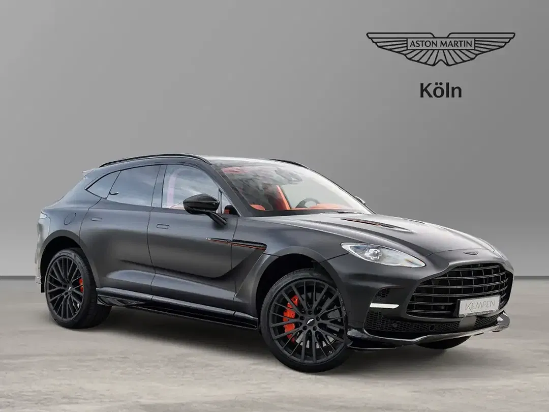 Aston Martin DBX 707
