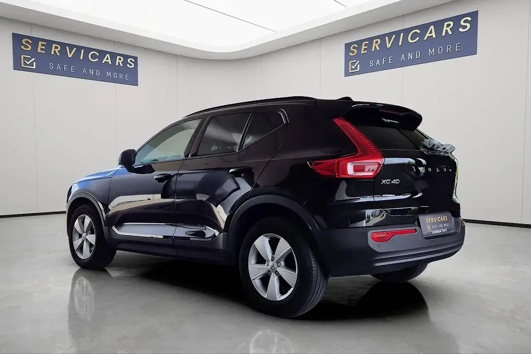 Volvo XC40 - Thumbnail 7