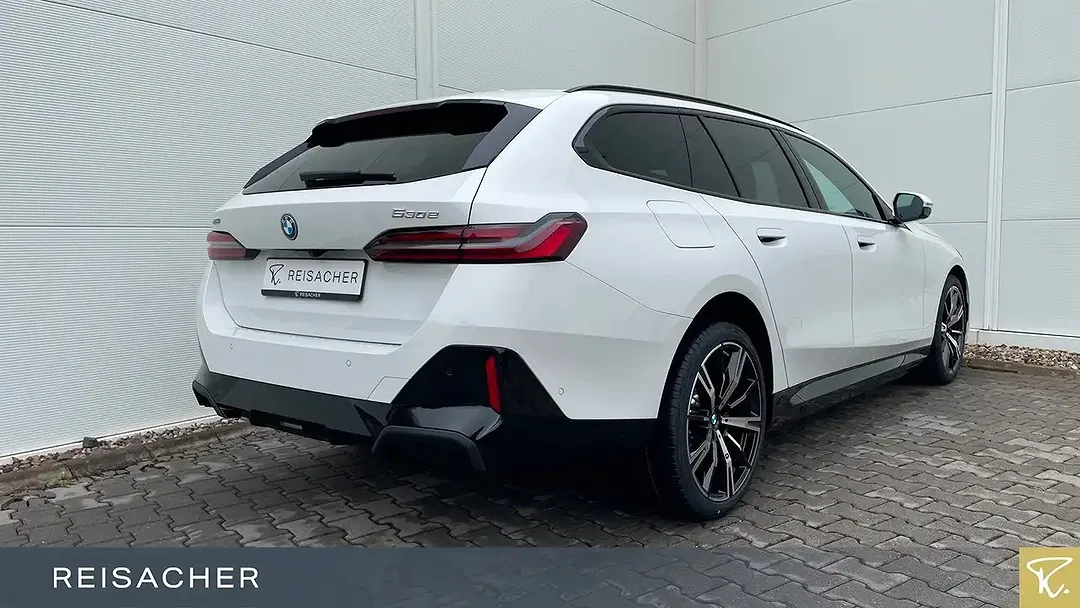 BMW 530 - Thumbnail 2