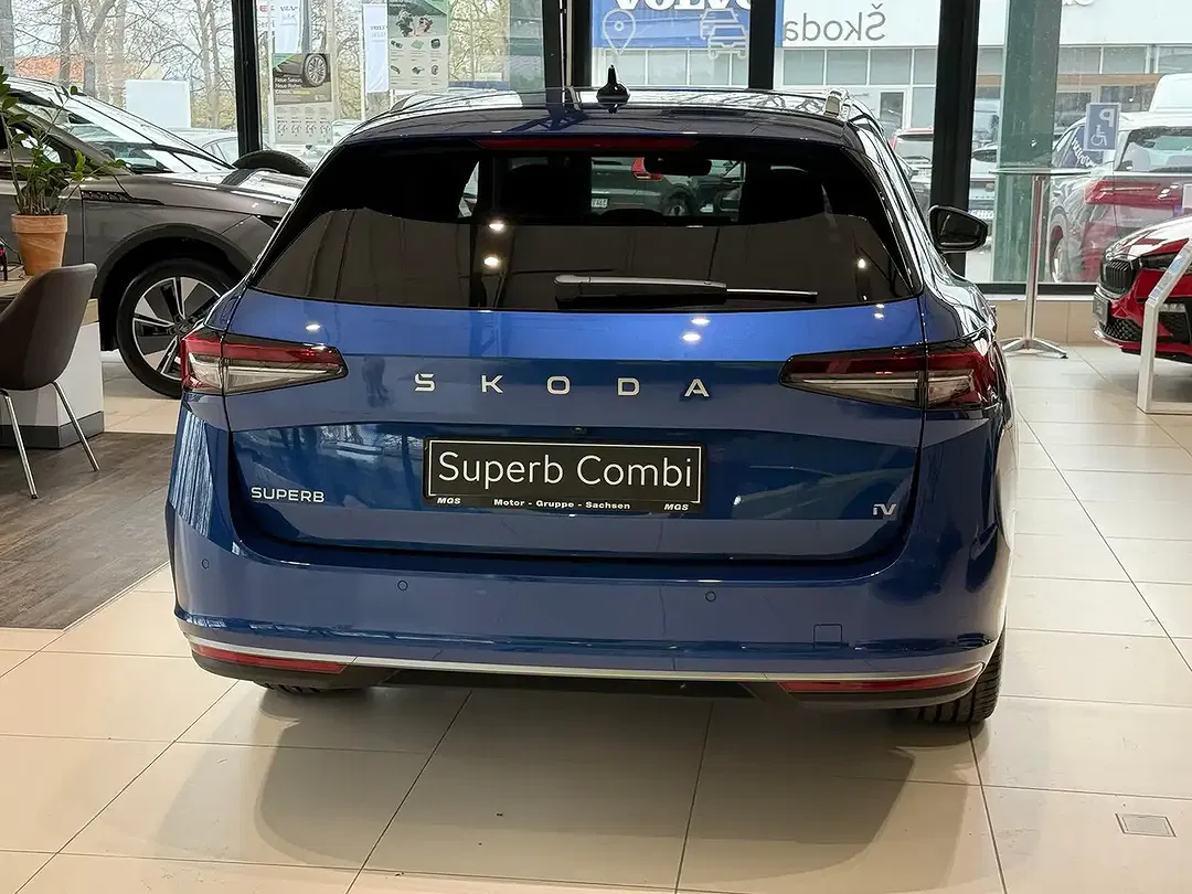 Skoda Superb - Thumbnail 5