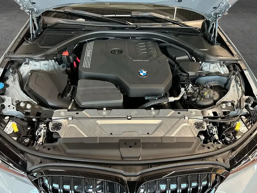 BMW 320 - Thumbnail 7
