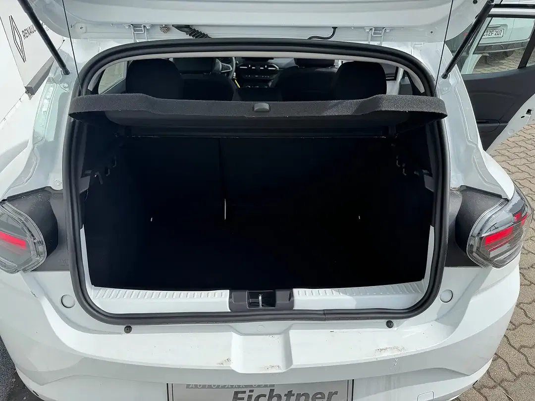 Dacia Sandero - Thumbnail 12