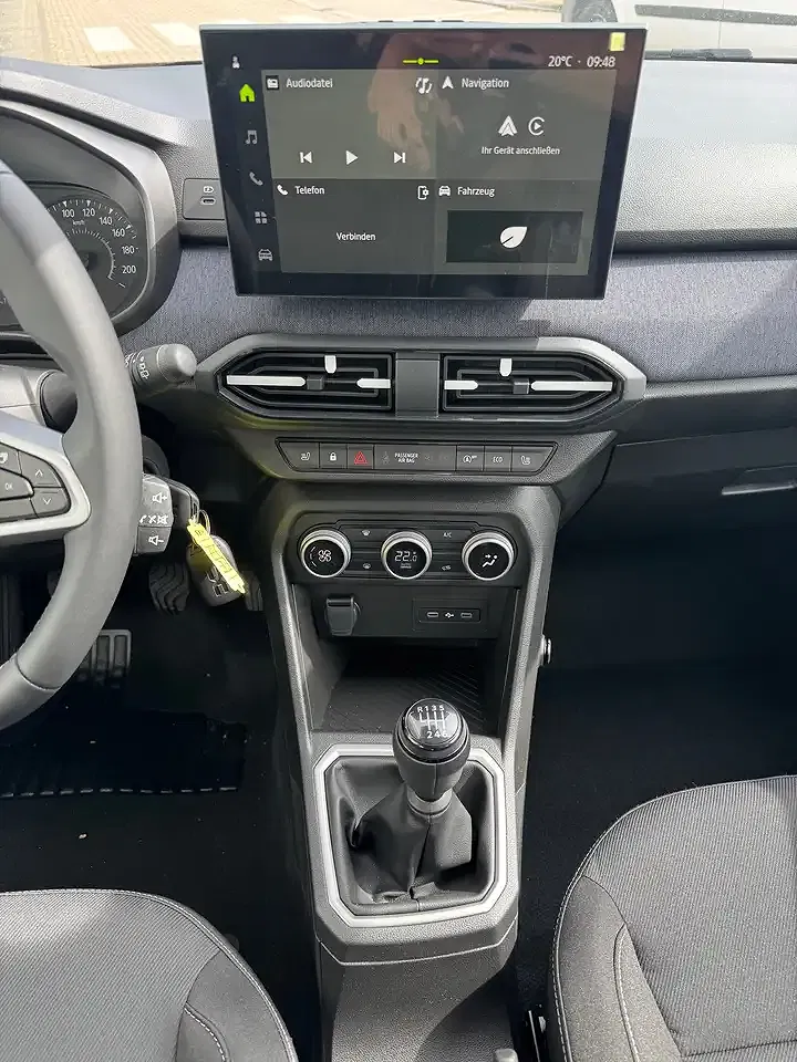 Dacia Sandero - Thumbnail 7
