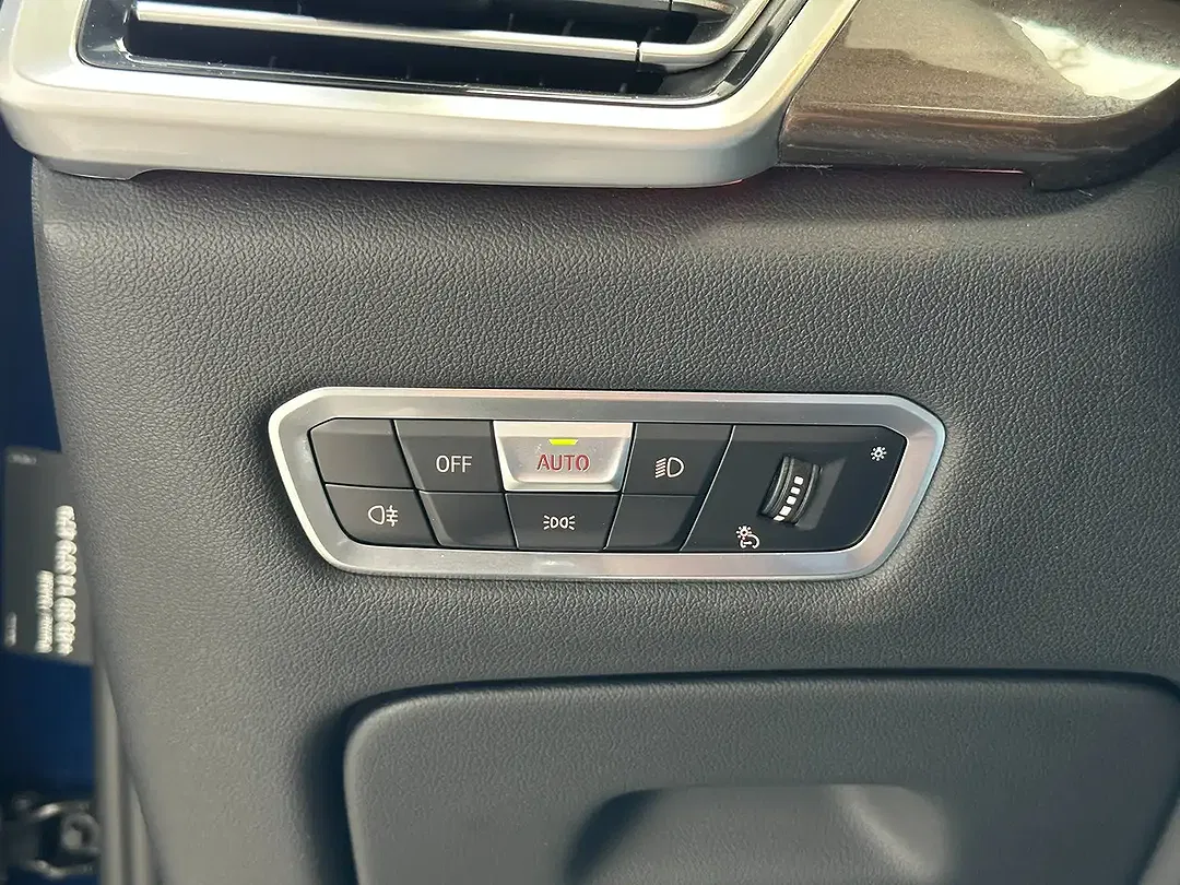 BMW X5 - Thumbnail 13