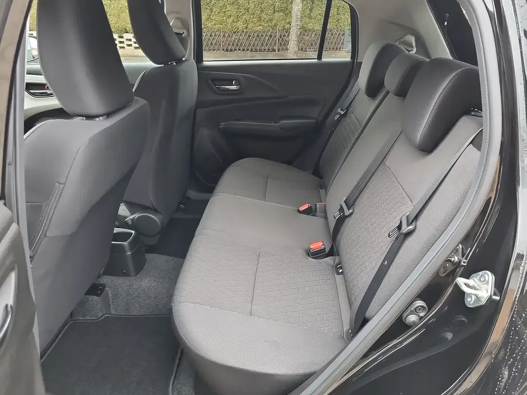 Suzuki Swift - Thumbnail 15