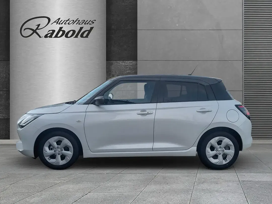 Suzuki Swift - Thumbnail 2