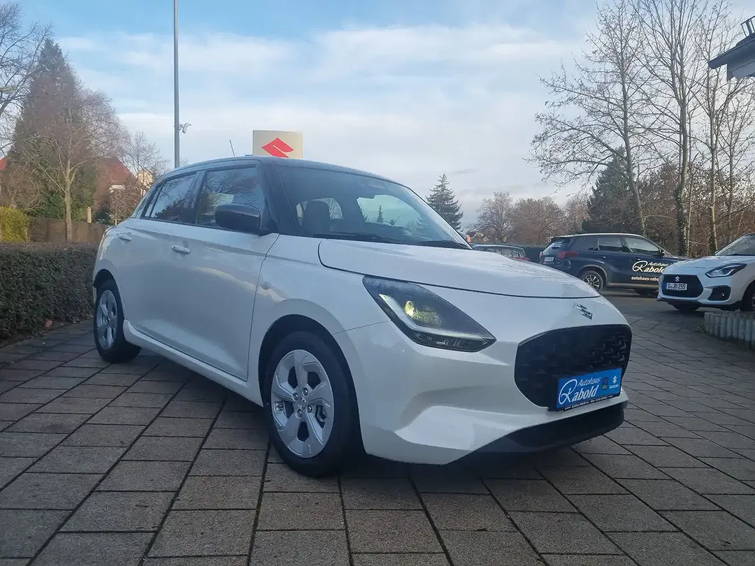 Suzuki Swift - Thumbnail 6