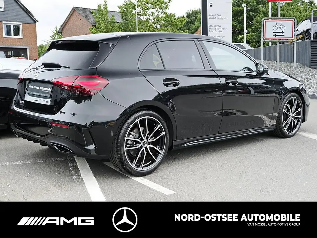 Mercedes-Benz A 200 - Thumbnail 4