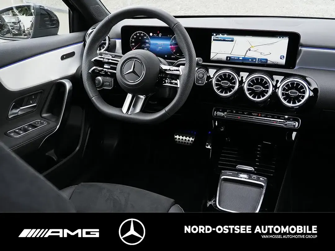 Mercedes-Benz A 200 - Thumbnail 9
