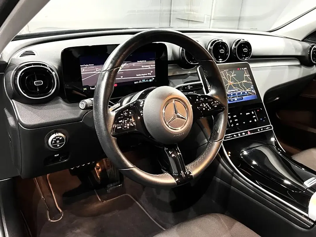 Mercedes-Benz C 300 - Thumbnail 15