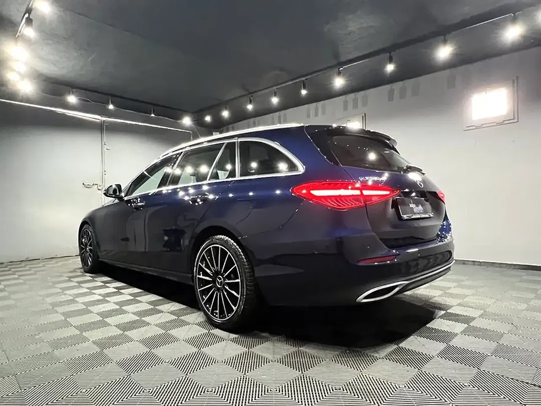 Mercedes-Benz C 300 - Thumbnail 3