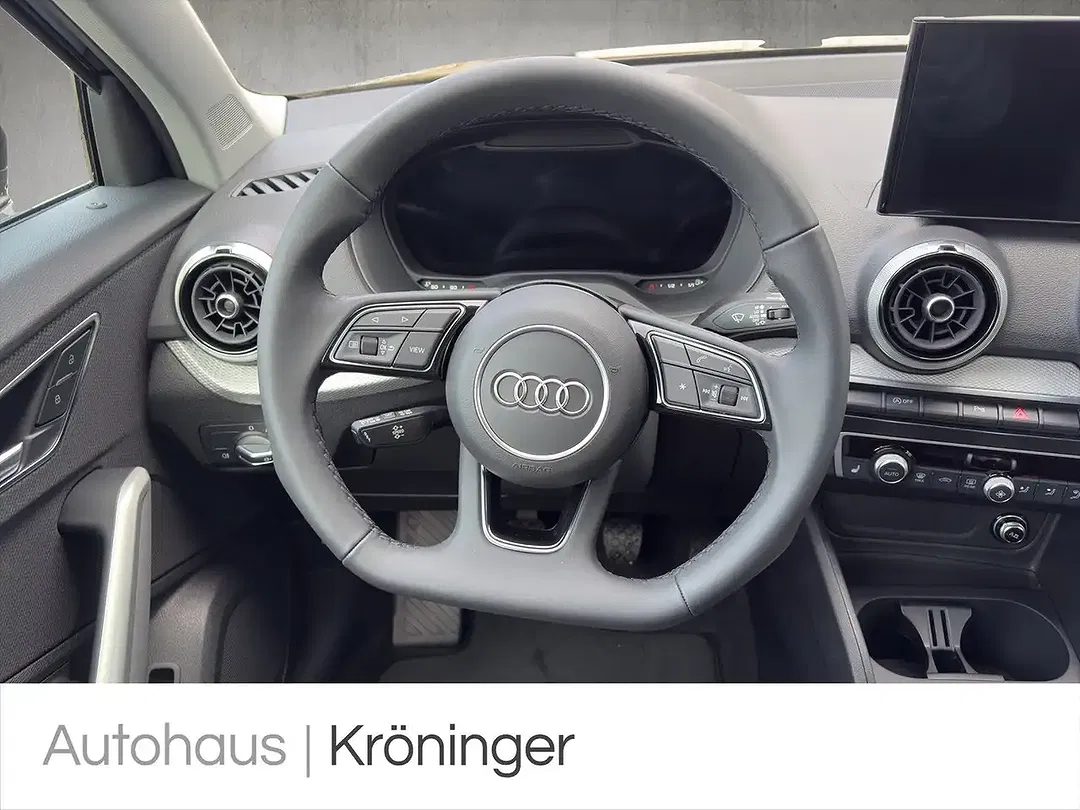 Audi Q2 - Thumbnail 11
