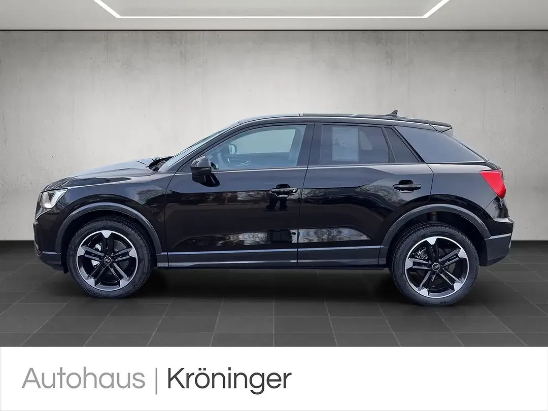 Audi Q2 - Thumbnail 3