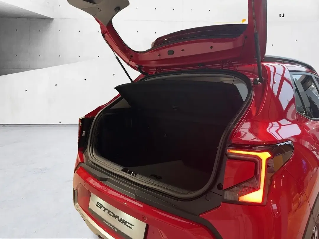 Kia Stonic - Thumbnail 5