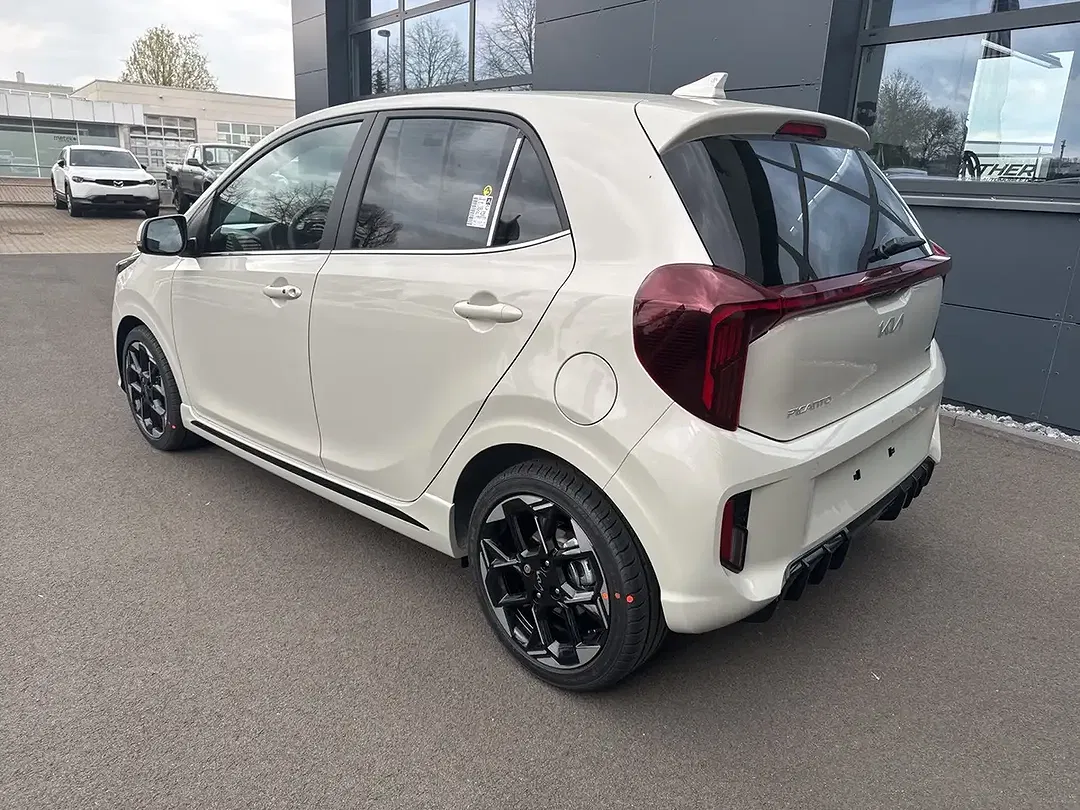 Kia Picanto - Thumbnail 3