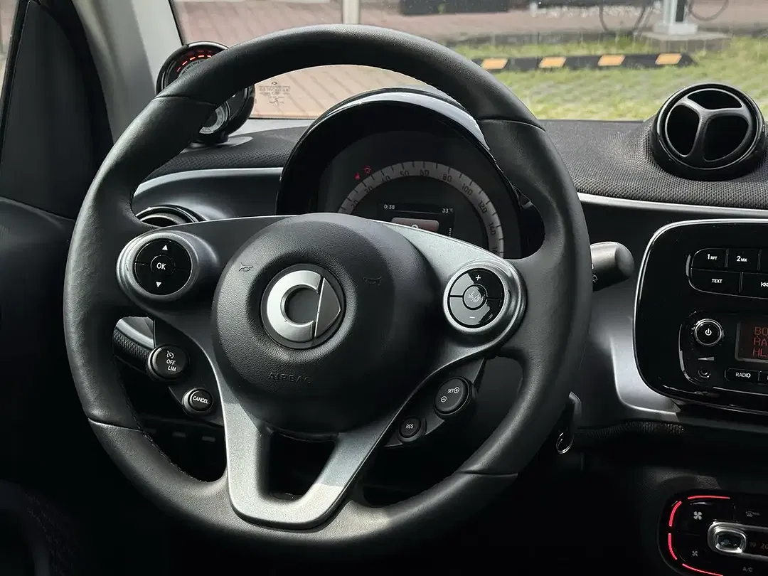 smart forTwo - Thumbnail 12