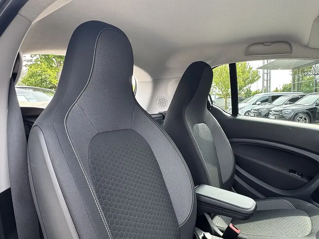 smart forTwo - Thumbnail 16