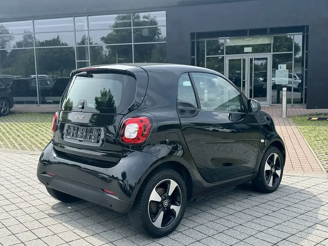 smart forTwo - Thumbnail 3