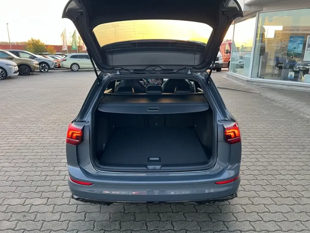 Volkswagen Golf Variant - Thumbnail 8