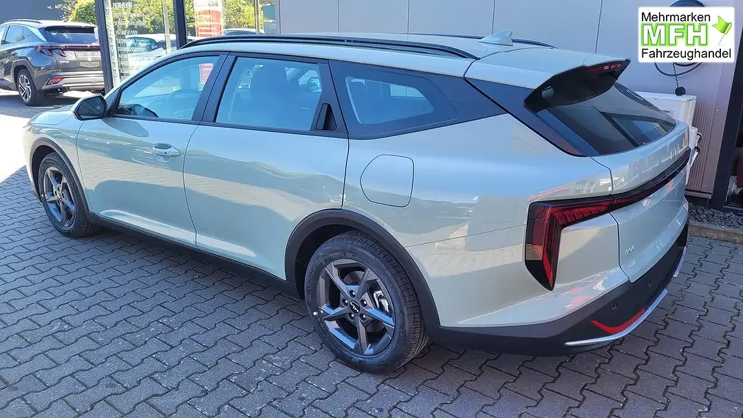 Kia K4 - Thumbnail 6