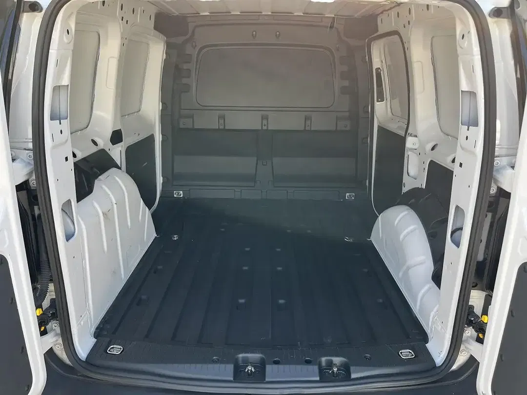 Volkswagen Caddy - Thumbnail 7