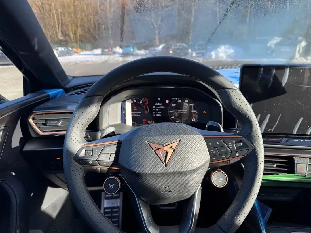 CUPRA Leon - Thumbnail 8