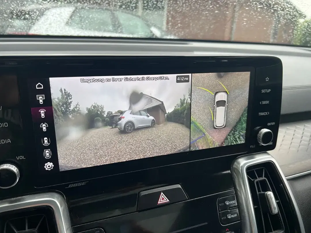 Kia Sorento - Thumbnail 13