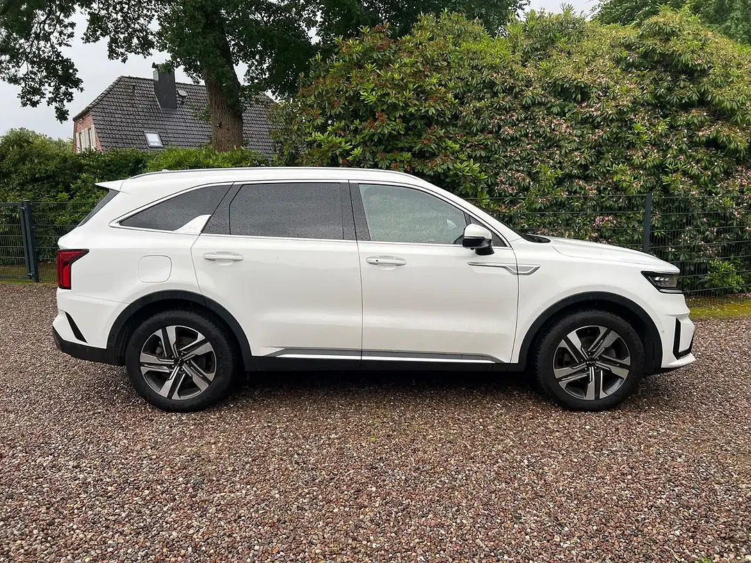 Kia Sorento - Thumbnail 5