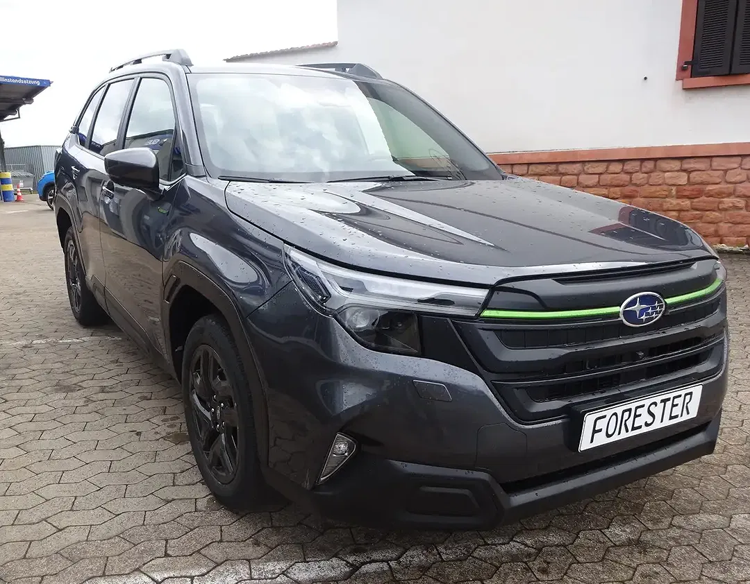Subaru Forester - Thumbnail 3
