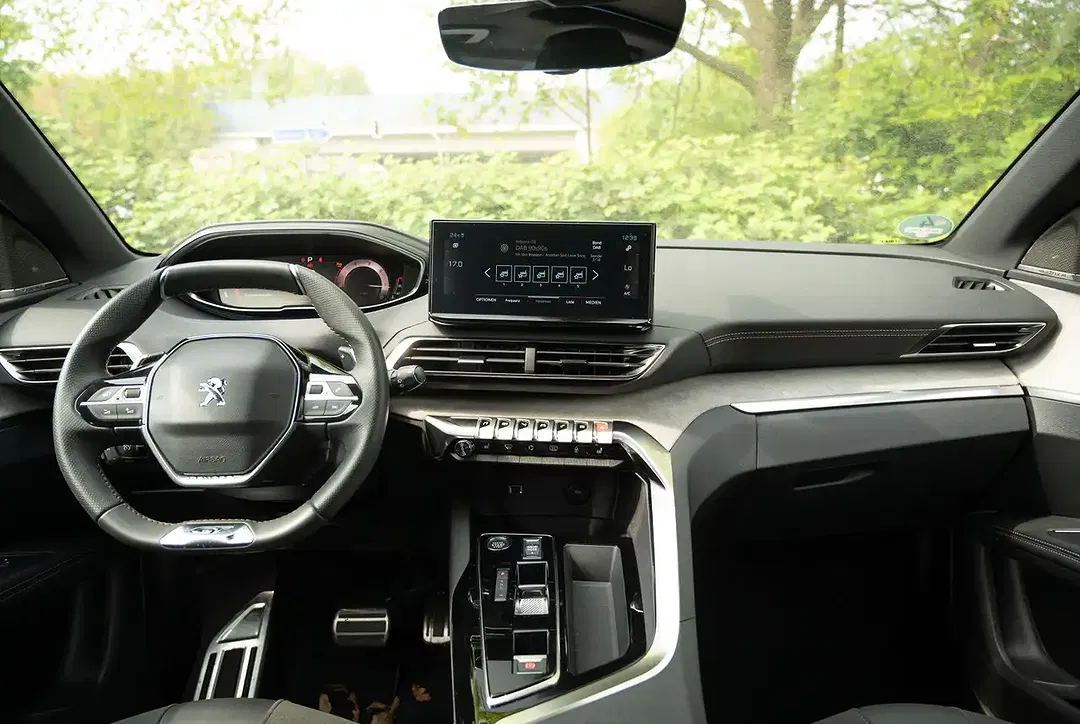 Peugeot 3008 - Thumbnail 6