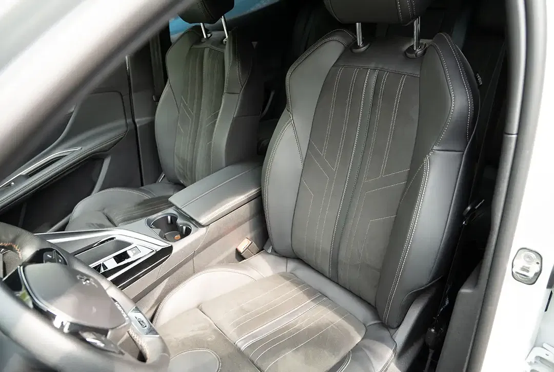 Peugeot 3008 - Thumbnail 8
