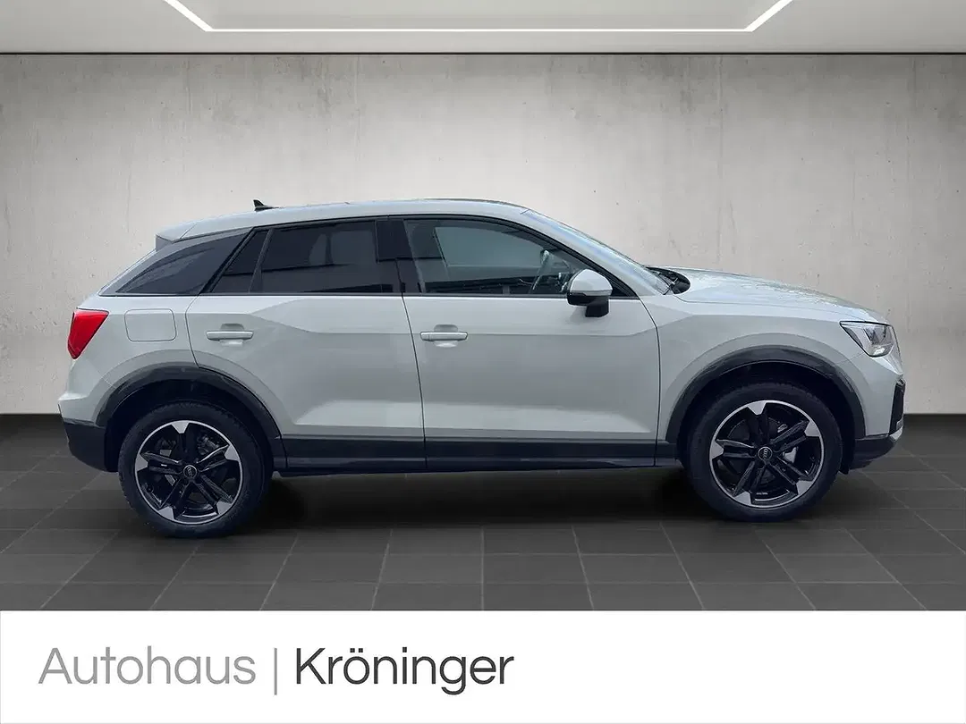 Audi Q2 - Thumbnail 4