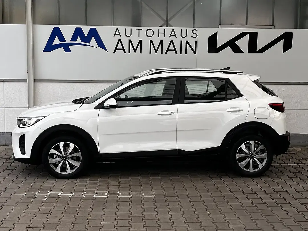 Kia Stonic - Thumbnail 3