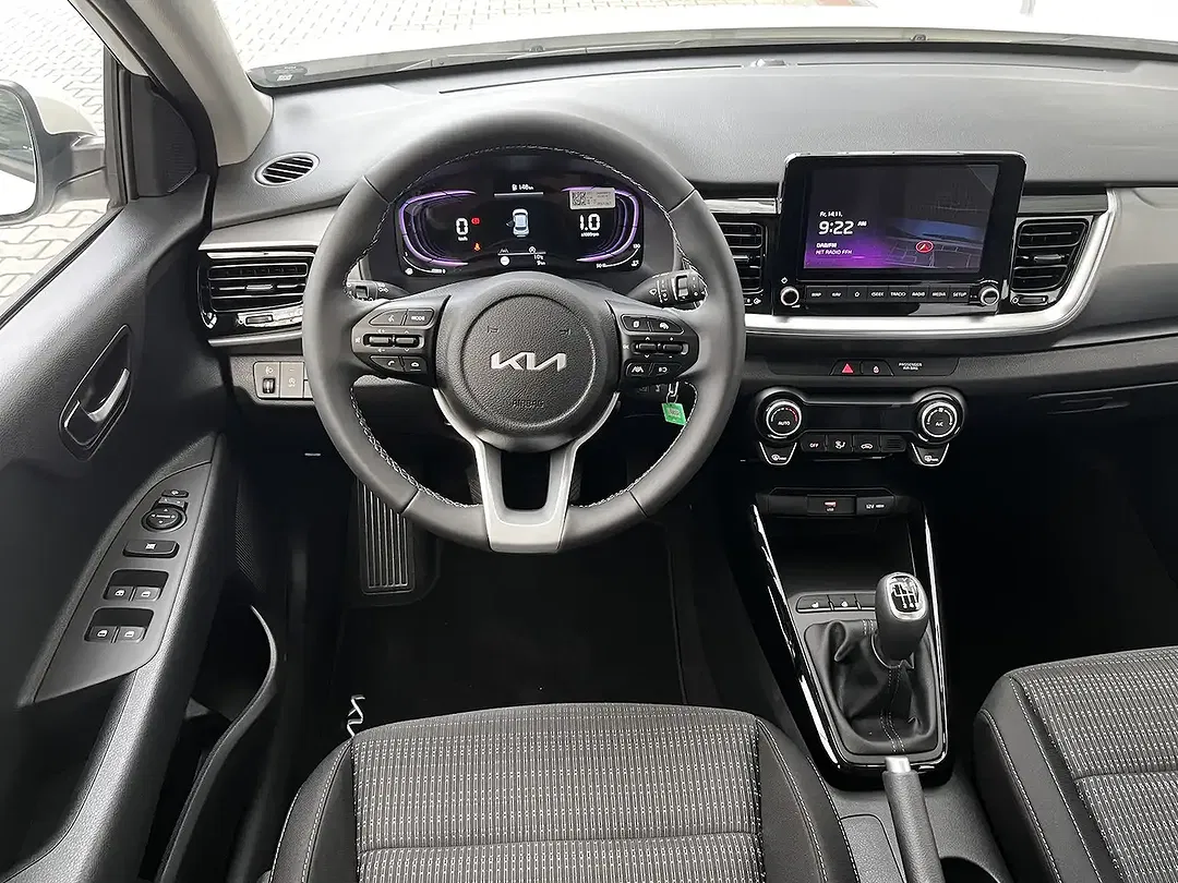 Kia Stonic - Thumbnail 9