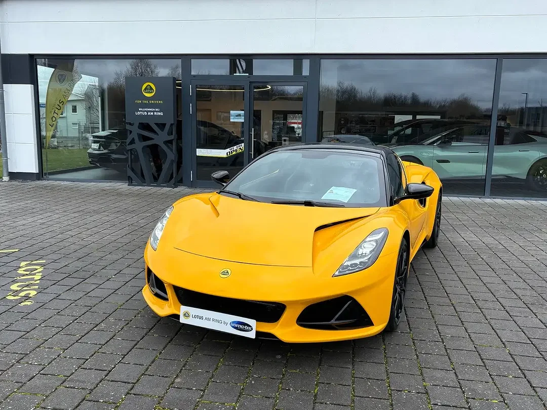 Lotus Emira - Afbeelding 1