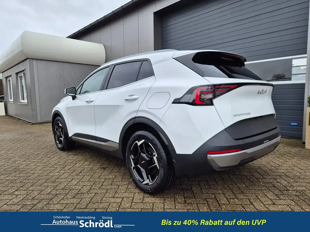 Kia Sportage - Thumbnail 3