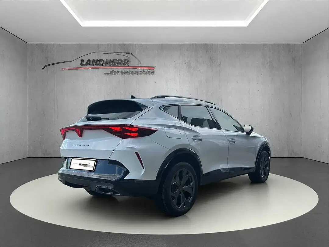 CUPRA Formentor - Thumbnail 3