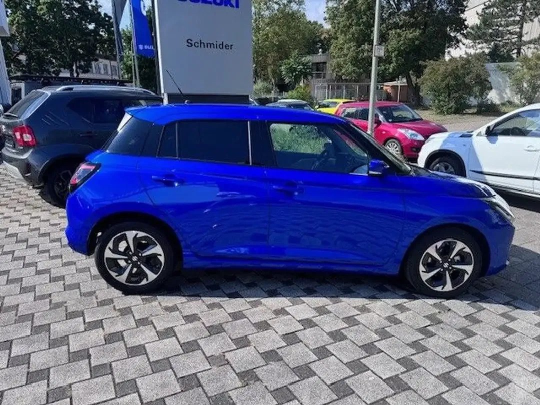 Suzuki Swift - Thumbnail 9